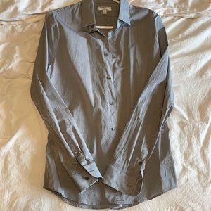 Men’s Gray Dress Shirt
